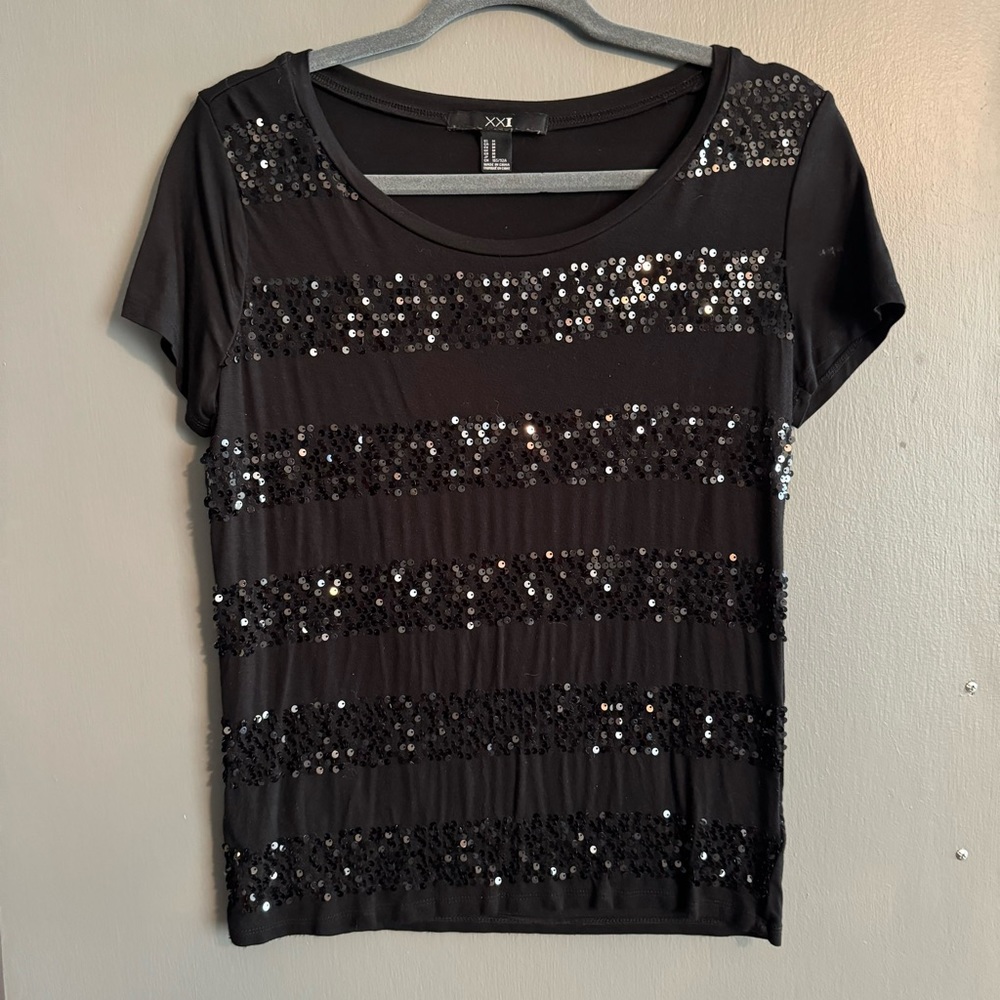Striped Sequins Black Shirt